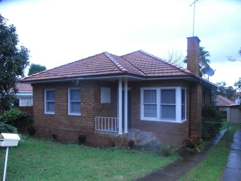 1 Macpherson Street, Hurstville NSW 2220