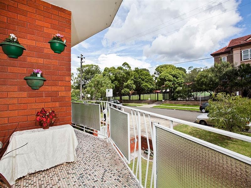 4/10 ARCADIA Street, Penshurst NSW 2222