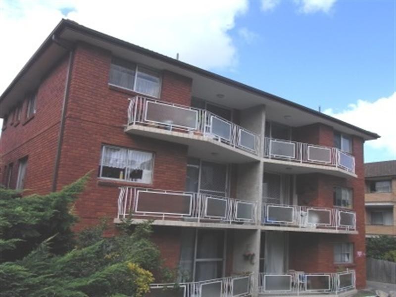 4/10 ARCADIA Street, Penshurst NSW 2222