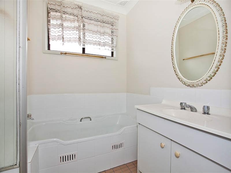 2/42 Millett Street, Hurstville NSW 2220