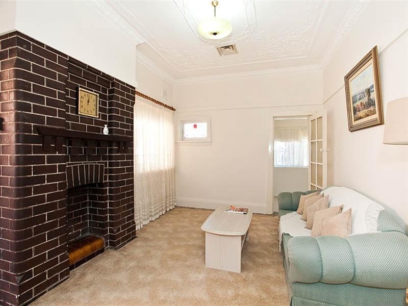 22 Bayview Street, Bexley NSW 2207