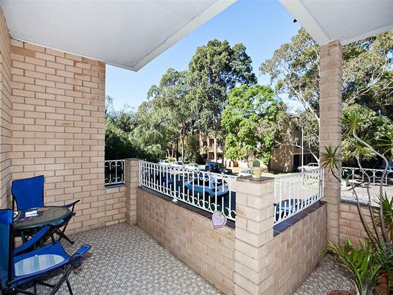9/1 Shaftesbury Street, Carlton NSW 2218