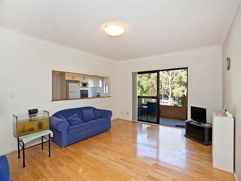 9/1 Shaftesbury Street, Carlton NSW 2218