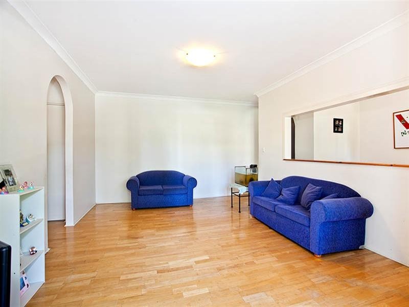 9/1 Shaftesbury Street, Carlton NSW 2218