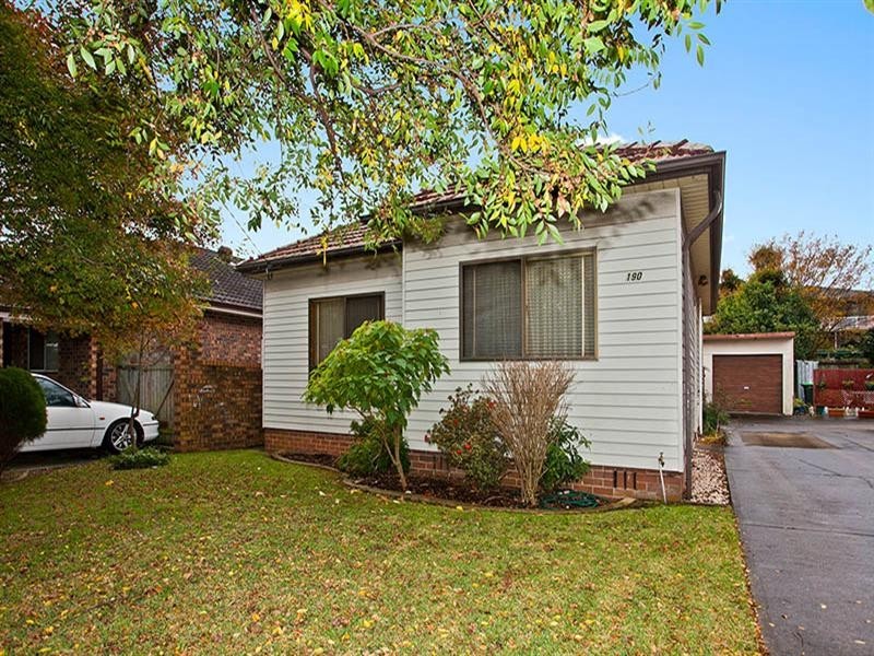 190 Gloucester Road, Hurstville NSW 2220