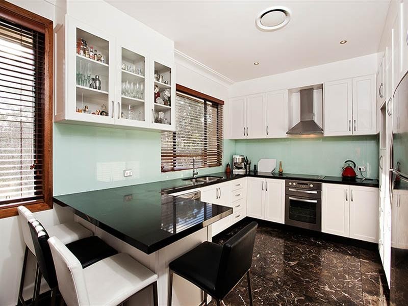 54 Morshead Drive, Connells Point NSW 2221