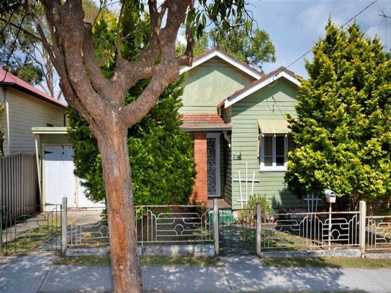 31 Newman Street, Mortdale NSW 2223