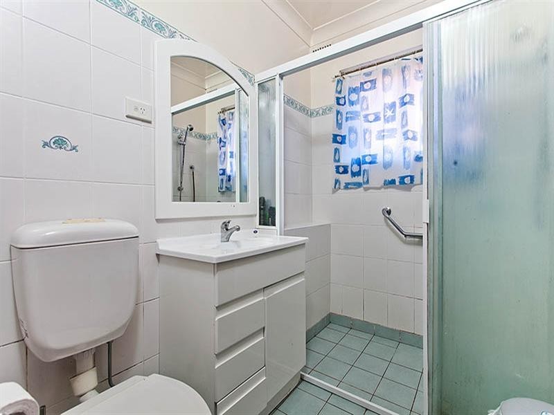 1/6 West Street, Hurstville NSW 2220