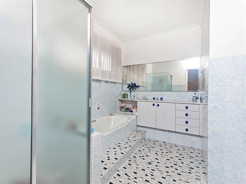 998 Henry Lawson Drive, Padstow Heights NSW 2211