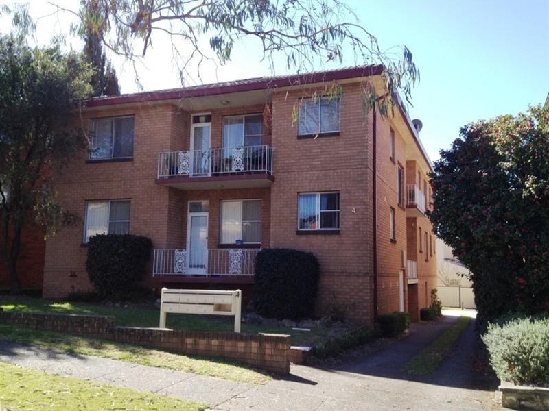 4/4 Rossi Street, South Hurstville NSW 2221