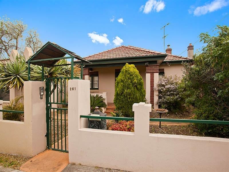 261 Dora Street, Hurstville NSW 2220