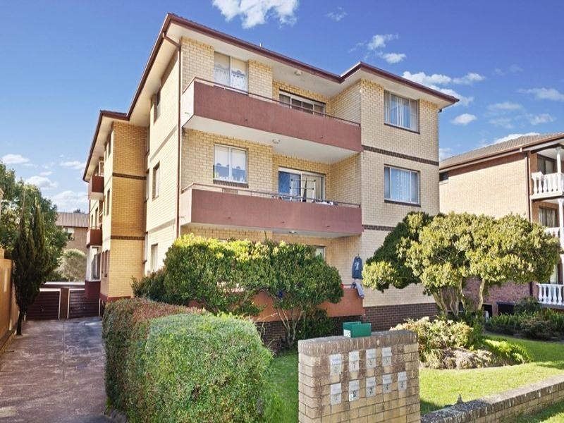 5/30 Gloucester Road, Hurstville NSW 2220