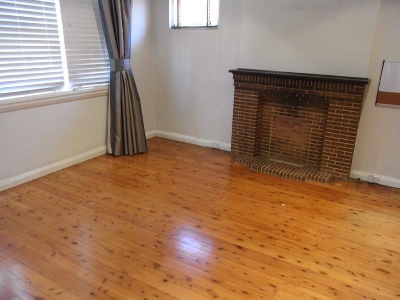 2 Tallawalla Street, Beverly Hills NSW 2209