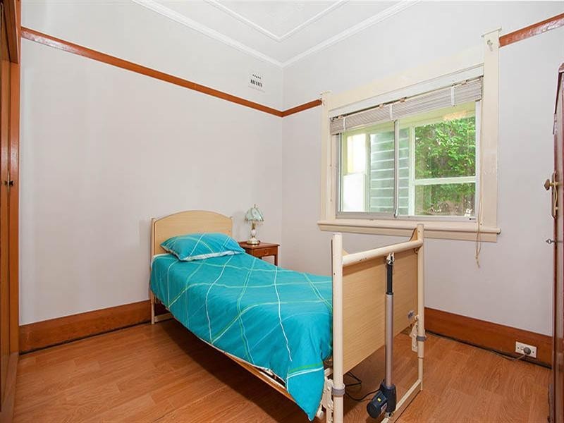 15 Leslie Road, Bexley NSW 2207