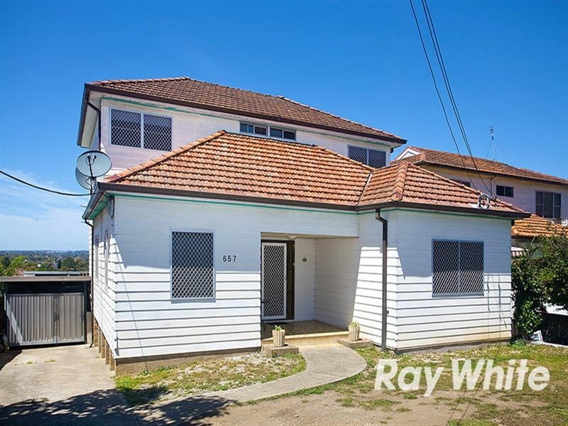 657 Forest Road, Peakhurst NSW 2210