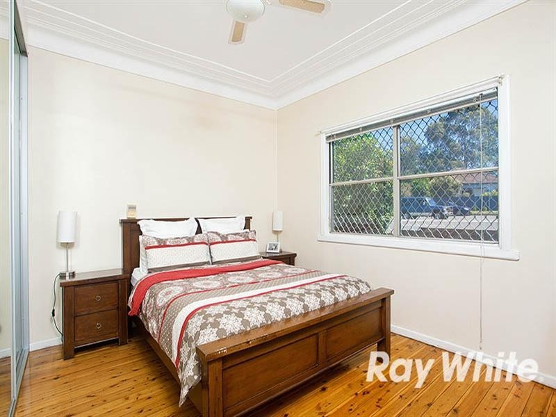 657 Forest Road, Peakhurst NSW 2210