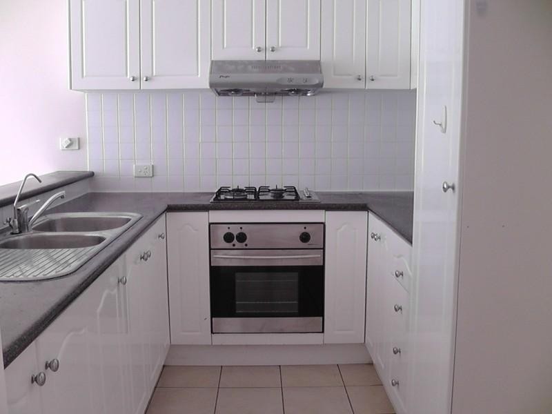 11/2-8 Short Road, Riverwood NSW 2210