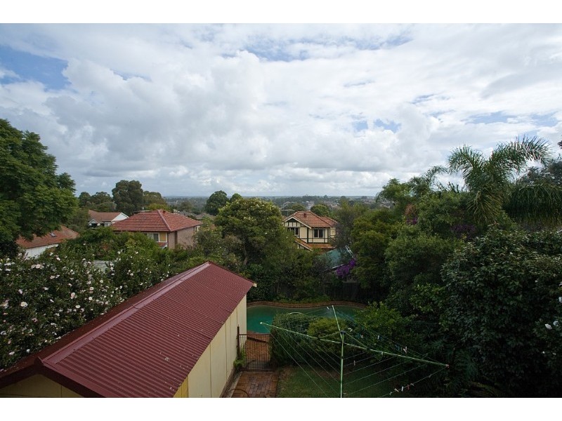 17 Pacific Avenue, Penshurst NSW 2222