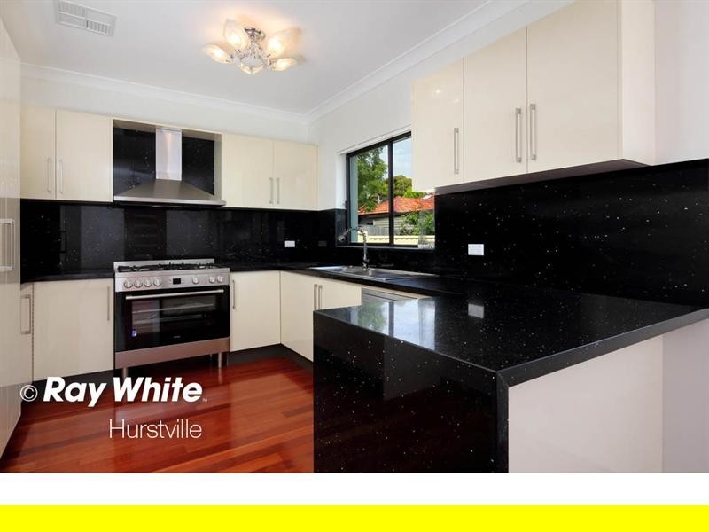 11 Dwyer Lane, Blakehurst NSW 2221