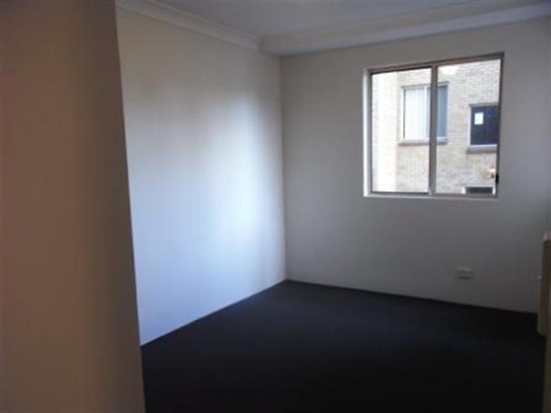 1/15 Apsley Street, Penshurst NSW 2222