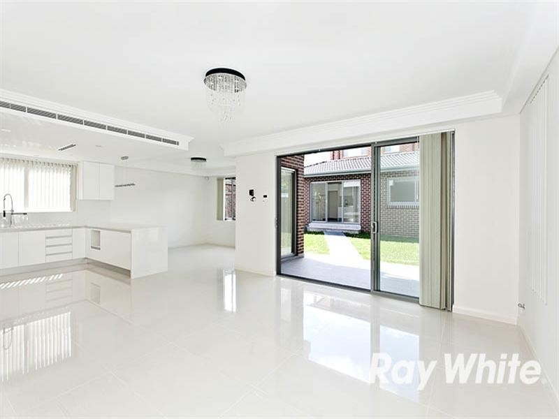 190 Gloucester Road, Hurstville NSW 2220