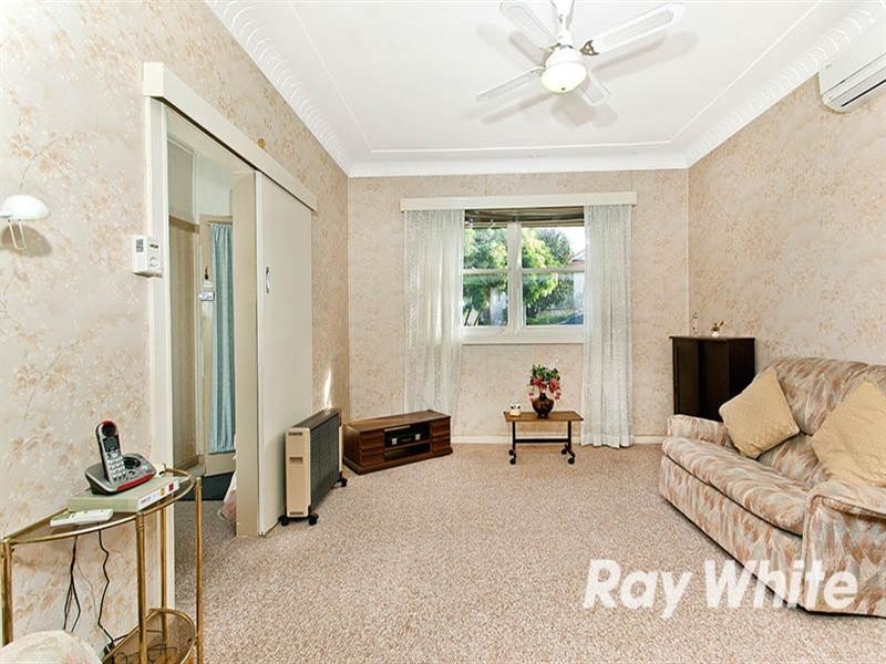 16 Emily Street, Hurstville NSW 2220