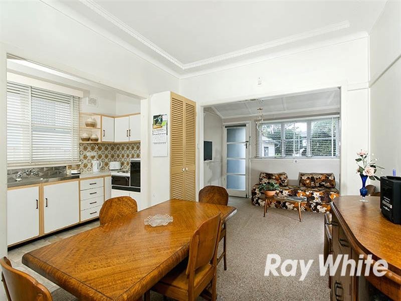 16 Emily Street, Hurstville NSW 2220