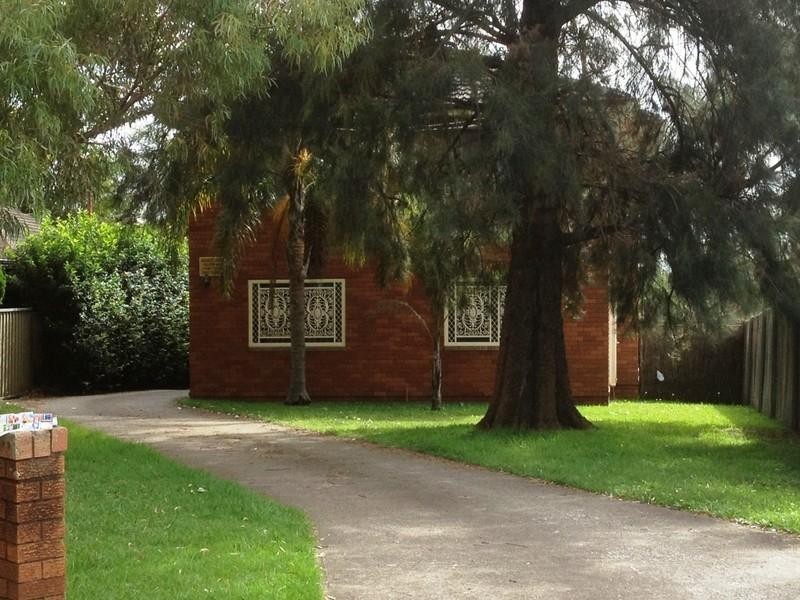 2/12 Nicoll Street, Roselands NSW 2196