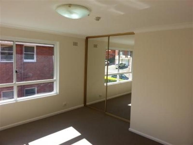 2/46 The Avenue, Hurstville NSW 2220