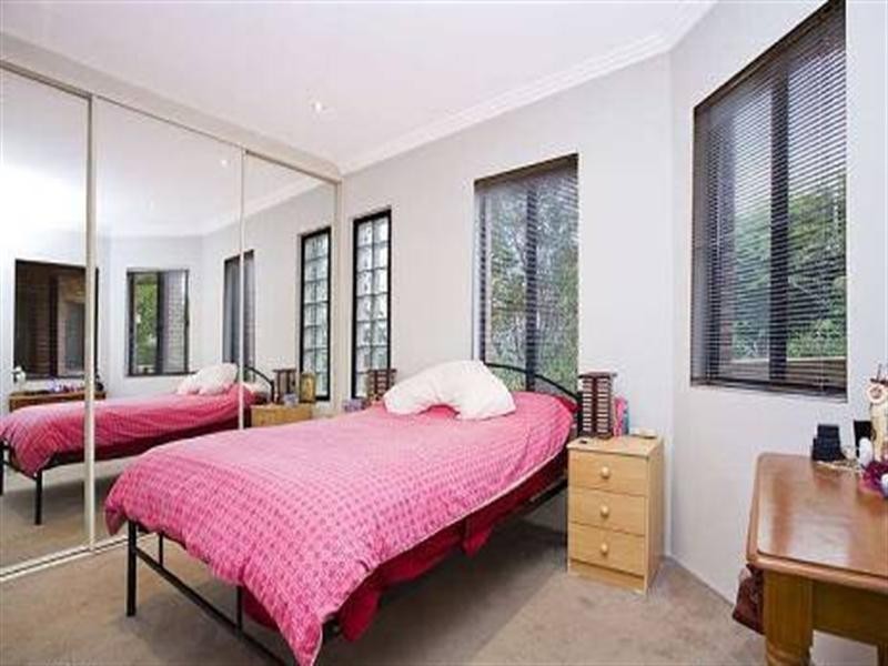 2/34-36 Edgbaston, Beverly Hills NSW 2209