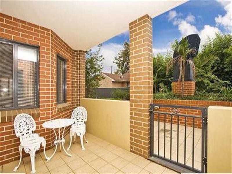 2/34-36 Edgbaston, Beverly Hills NSW 2209
