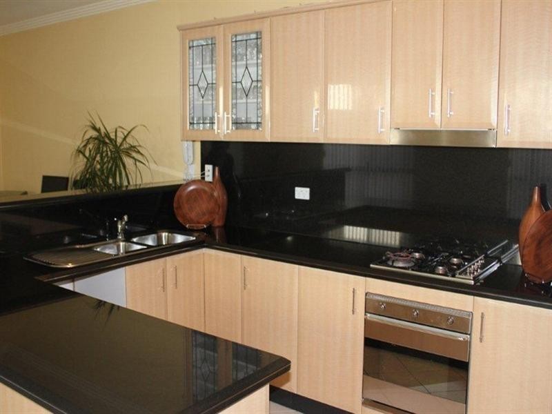 38a Mavis Avenue, Peakhurst NSW 2210