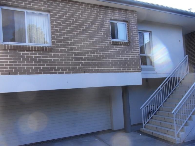 4/74 Connemarra Street, Bexley NSW 2207