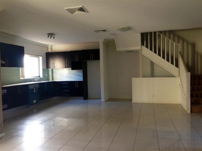 4/74 Connemarra Street, Bexley NSW 2207