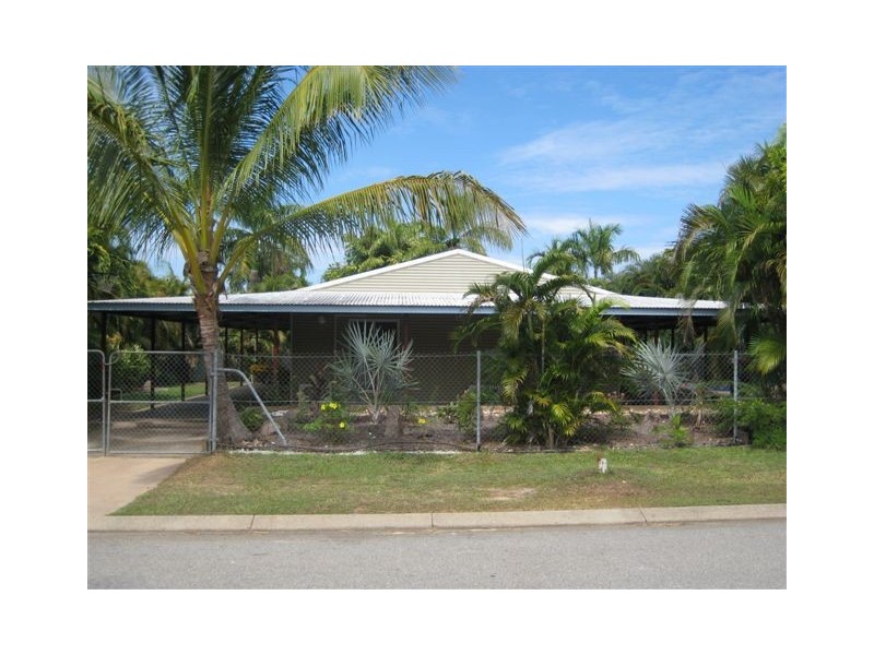 2 Luke Court, Bakewell NT 0832