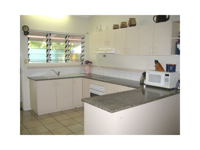 2 Luke Court, Bakewell NT 0832