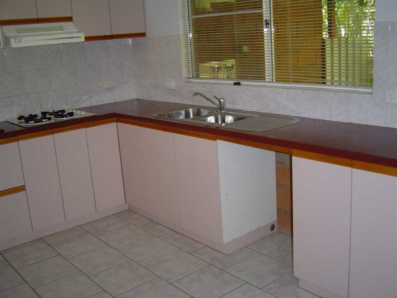 2/34 Hannibal Crescent, Gray NT 0830