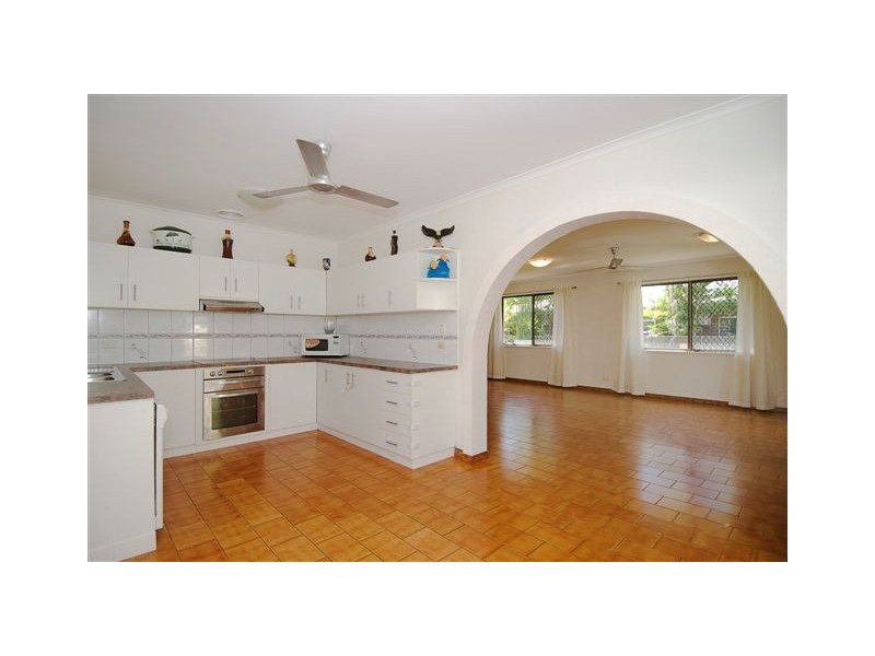 11 Legune Avenue, Leanyer NT 0812