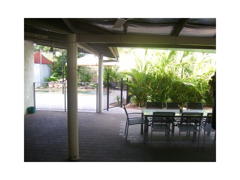 8 Allamurr Court, Gray NT 0830