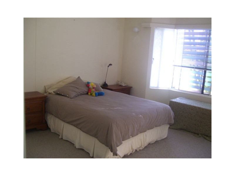 8 Allamurr Court, Gray NT 0830