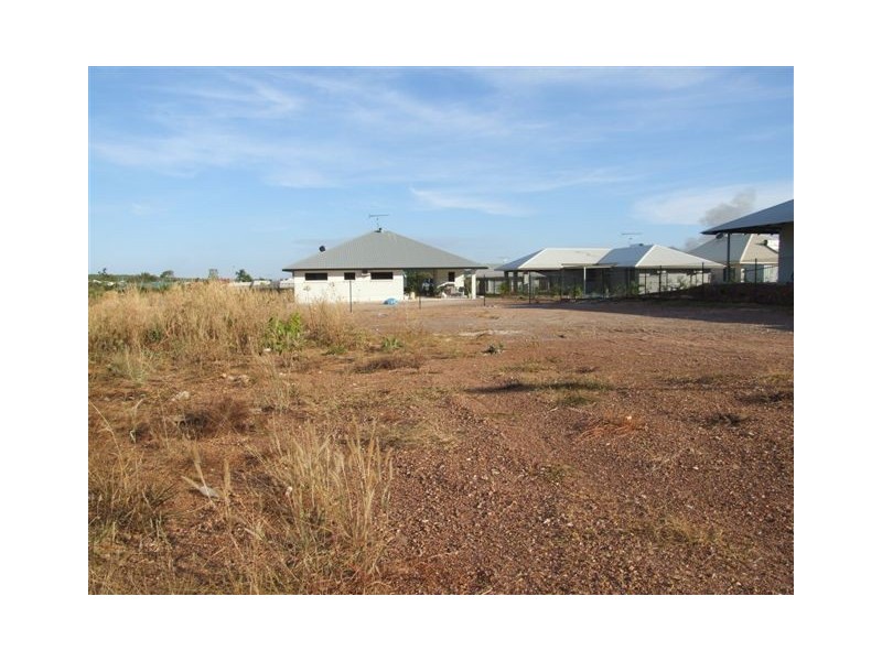 11 Savage Close, Farrar NT 0830