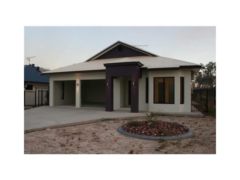 6 Price Court, Rosebery NT 0832