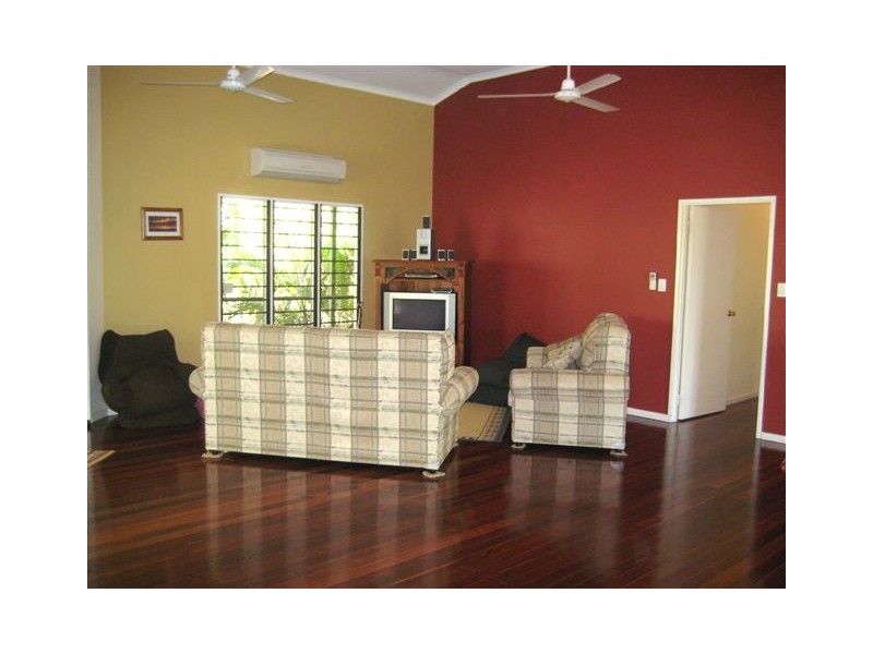 14 Raymond Street, Gunn NT 0832