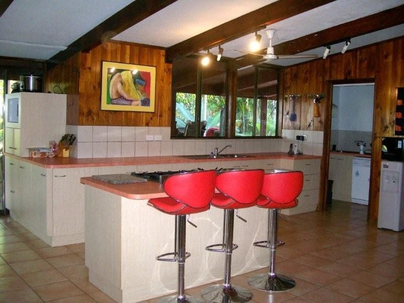 270 Gunn Point Road, Howard Springs NT 0835