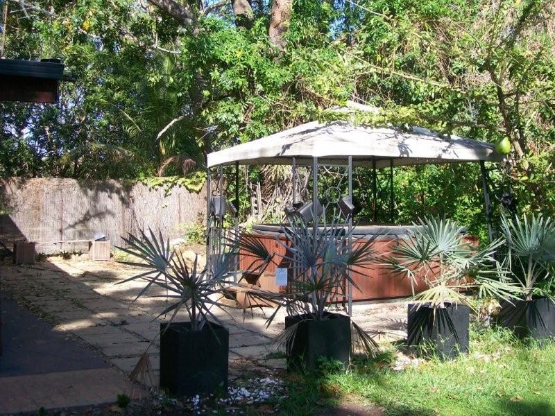 270 Gunn Point Road, Howard Springs NT 0835