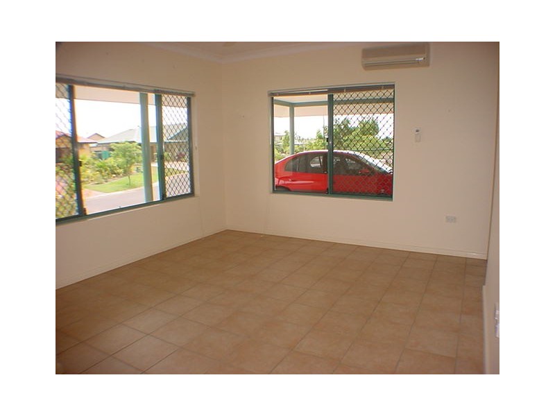 6 Bett Bett Court, Gunn NT 0832