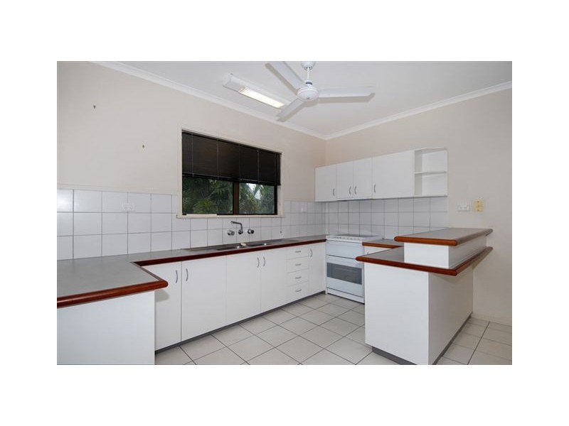 2 Weedon Street, Wanguri NT 0810