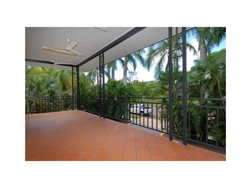2 Weedon Street, Wanguri NT 0810