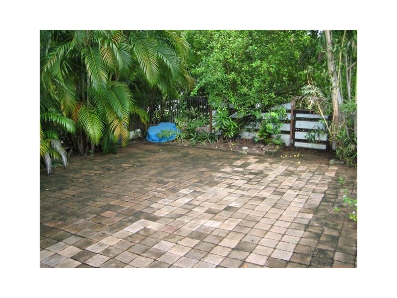 2 Paqualin Road, Malak NT 0812