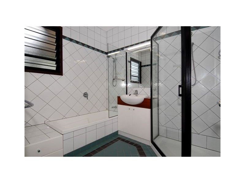 2 Weedon Street, Wanguri NT 0810